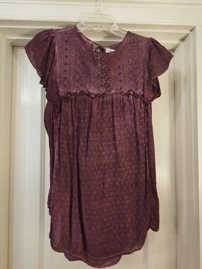 Purple Eyelet Yoke Flutter Sleeve Tunic